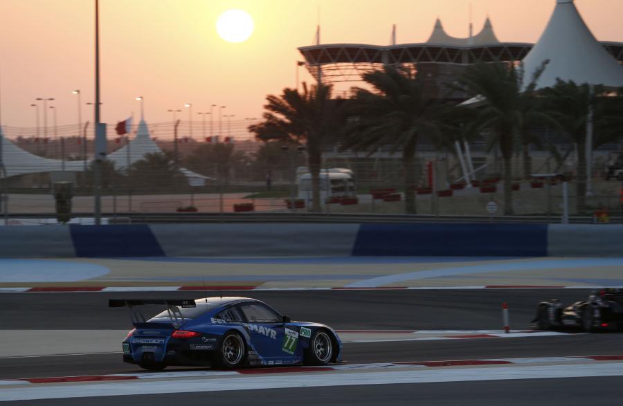  Porsche 911 GT3 RSR 2012 года  (фото 201 из 429)
